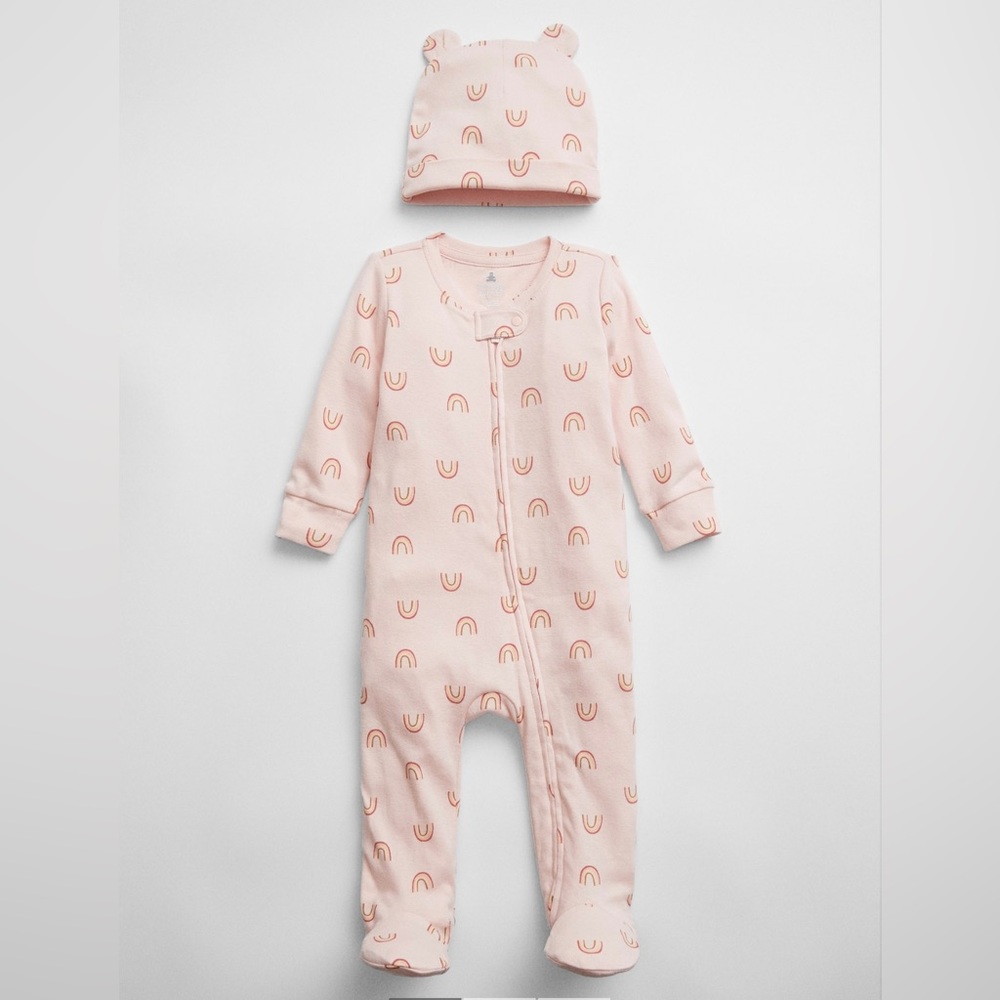 Baby GAP Two-Piece Outfit Set